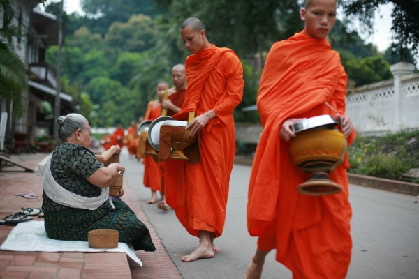 Morning alms, Luang Prabang